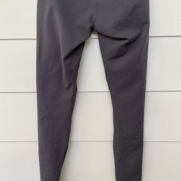 Demi Lovato Fabletics Grey Mesh Grey Small - Picture 8 of 8